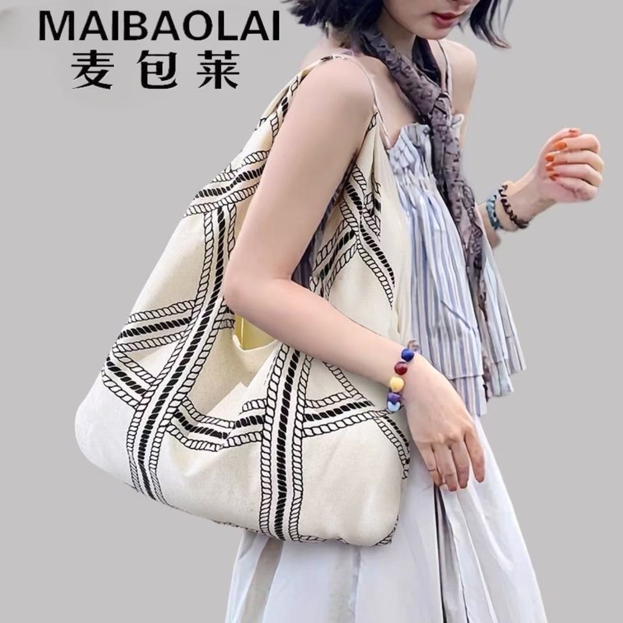 松弛感单肩斜挎包小众复古小马图腾手提包包高级感个性亚麻帆布包