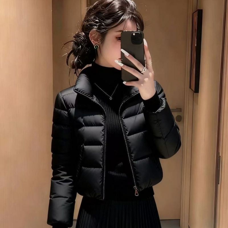 2026冬季新款黑色短款加厚棉服女立领显瘦保暖修身小个子时尚棉衣