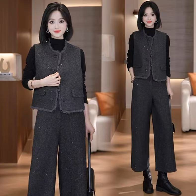 时尚套装女2025秋季新款洋气显瘦小香风马甲打底衫阔腿裤三件套