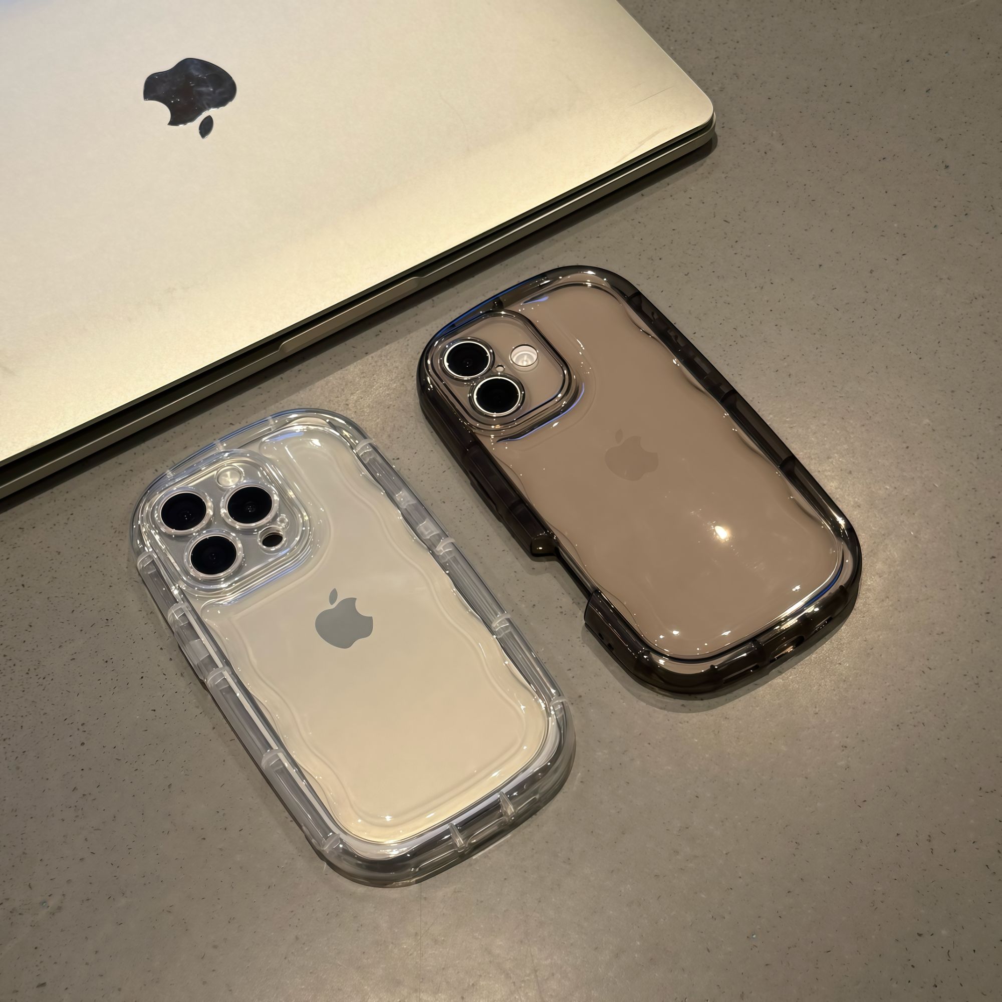 欧克里里透明肥皂气垫苹果15/16/17promax手机壳iPhone14/12/13套