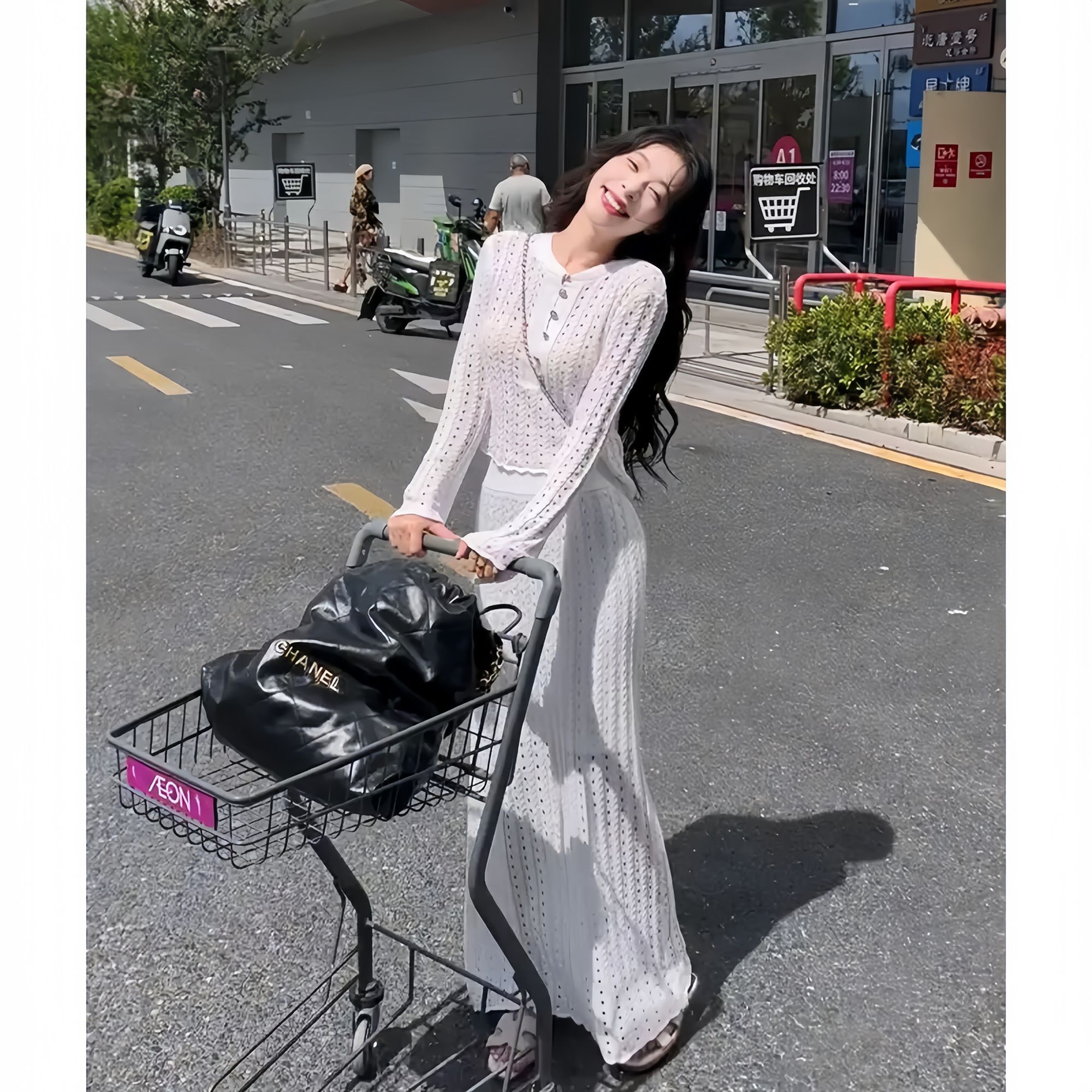 早秋穿搭减龄一整套女装2025新款法式镂空圆领长袖上衣气质半身裙