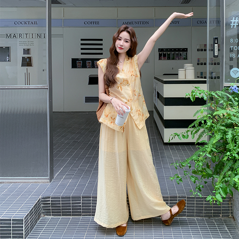 新中式印花宽松阔腿裤套装女2025夏季新款国风盘扣无袖马甲两件套