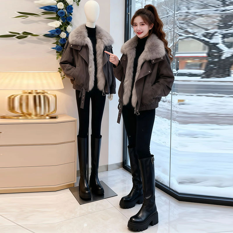 兹伊翰【暖棕记忆】时尚大毛领设计工装棉服女2025冬季新款保暖棉衣