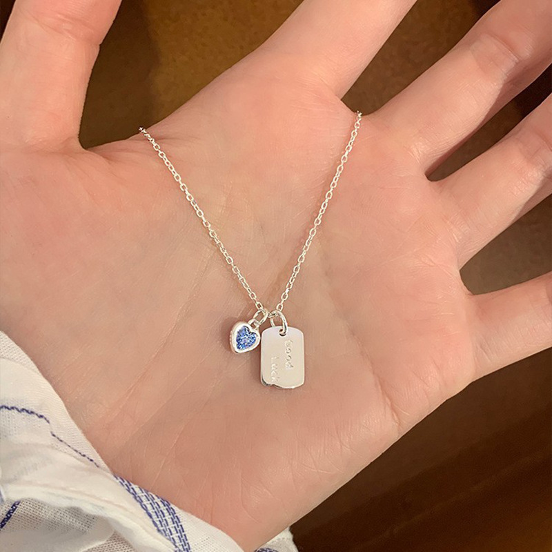 Jusong klein 钛钢项链 蓝色爱心方牌项链女简约字母吊坠锁骨链