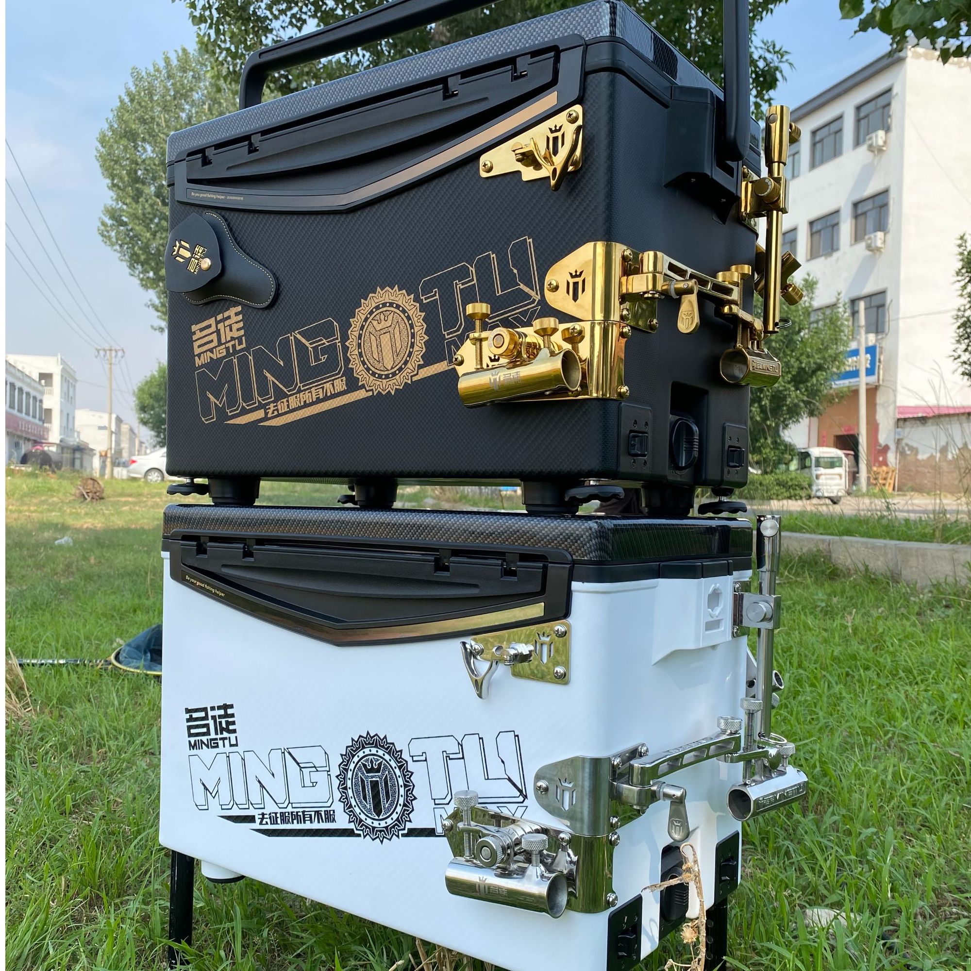 名徒29L六面聚氨酯发泡钓箱四角升降钓鱼箱保温箱加硬加厚碳纹盖