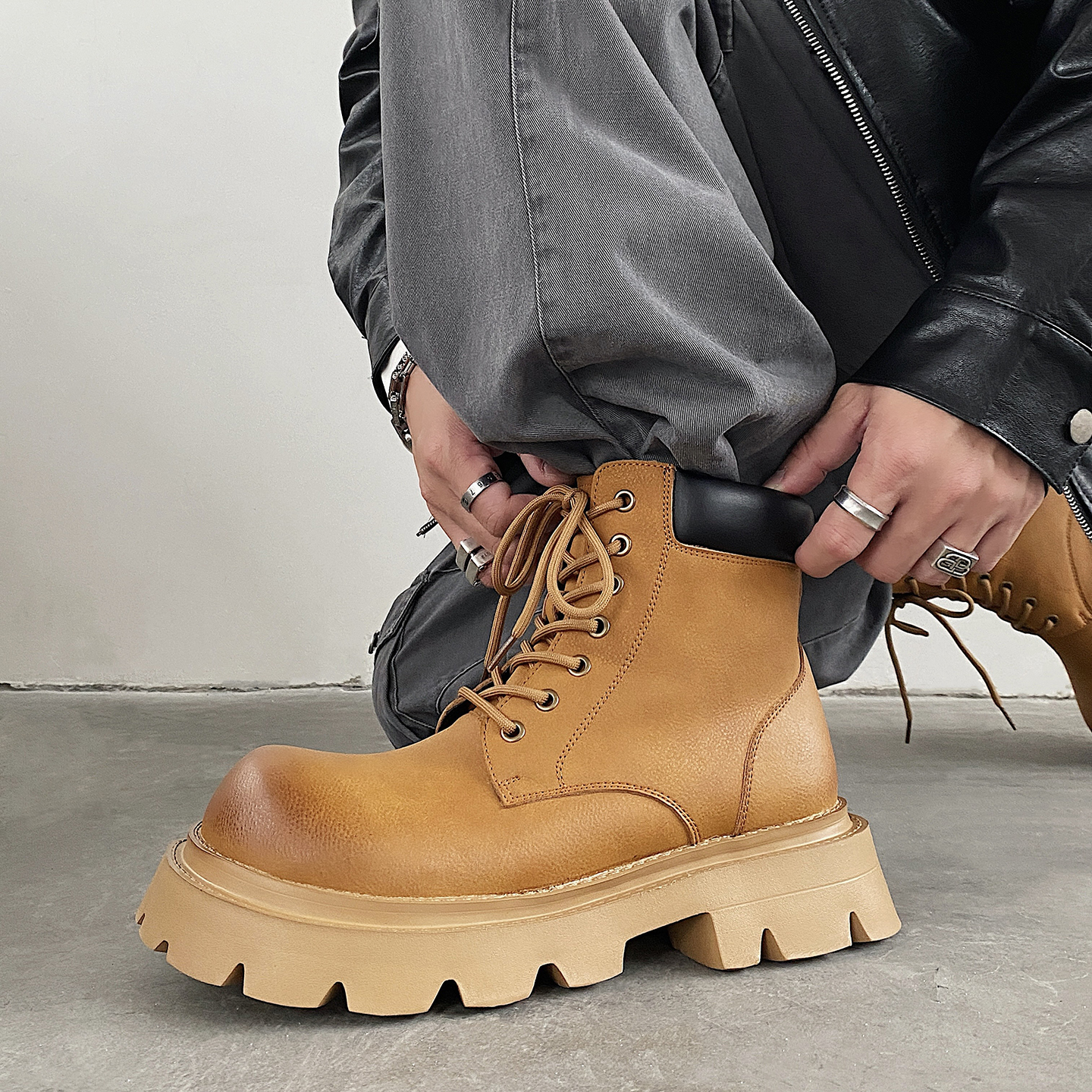 250311耐磨复古港风高帮马丁靴增高男靴男士靴子短靴休闲男鞋