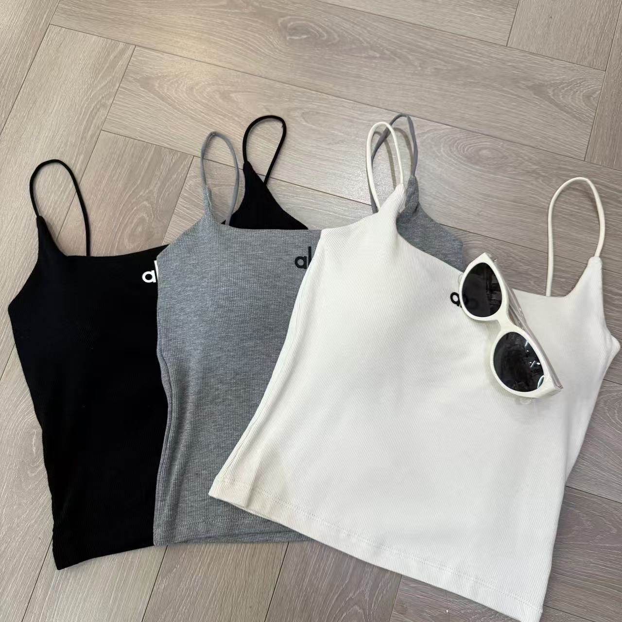 熙薇【百搭美背】2025早秋新款时尚休闲简约修身百搭打底美背H3817