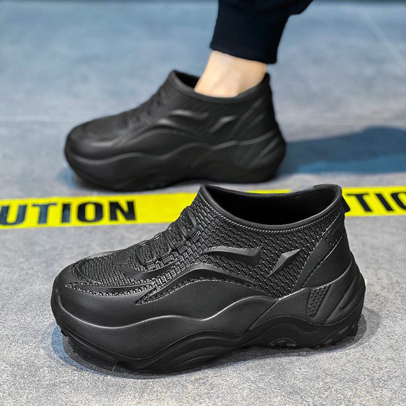 厨师鞋新款耐磨雨鞋2025防水外穿防滑防油厚底劳保水鞋踩屎感包跟