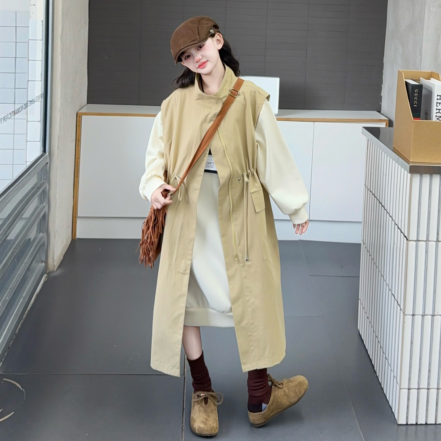 女童秋季新款时尚韩系休闲长款纯色卫衣设计感收腰马甲风衣两件