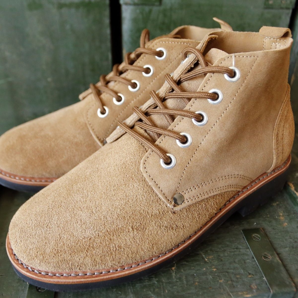 复古美式大逃亡马丁靴男英伦翻毛皮手工固特异牛皮膛底工装机车女