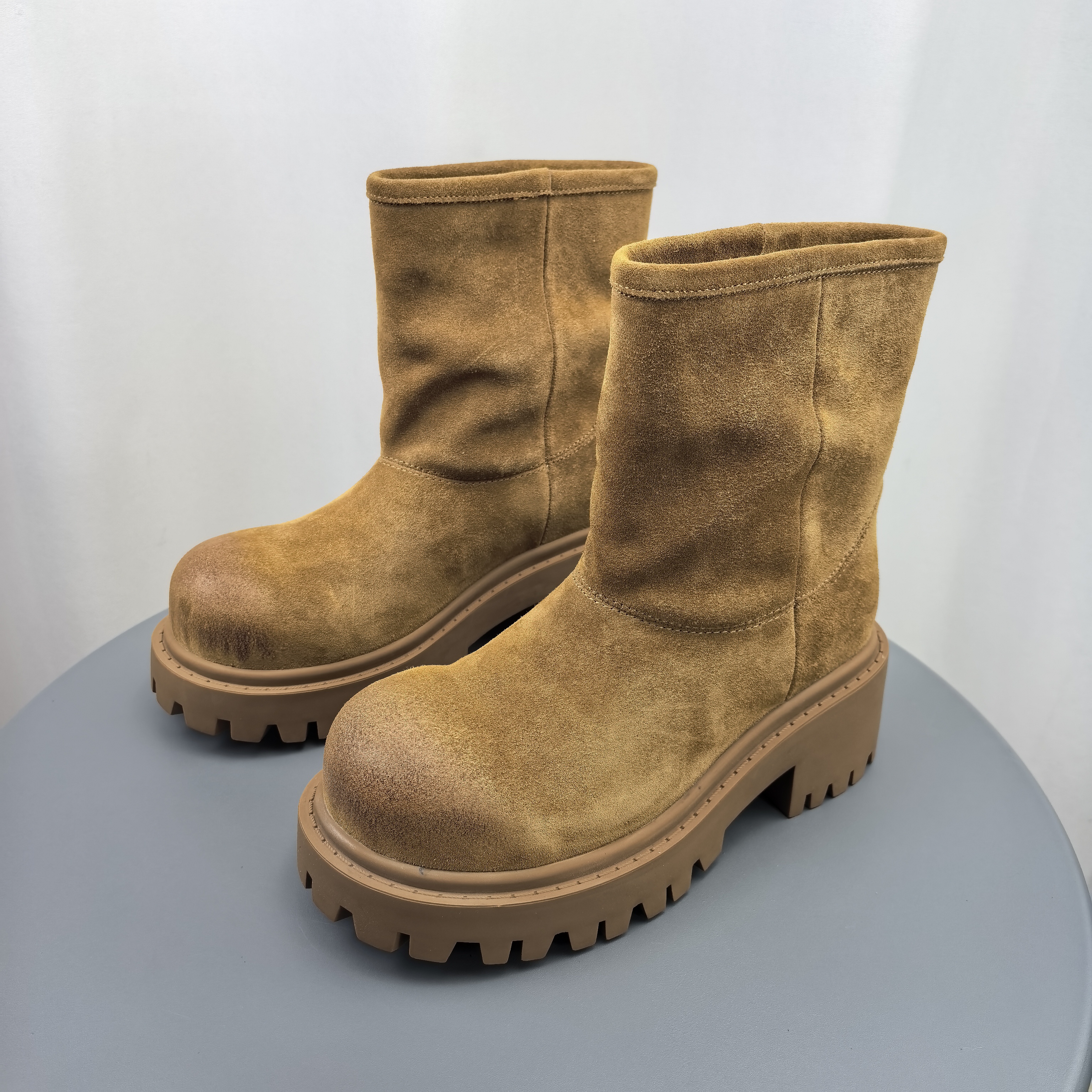 SGIRL TWTW厚底复古大头马丁靴女2025新款小个子英伦风酷飒短靴潮