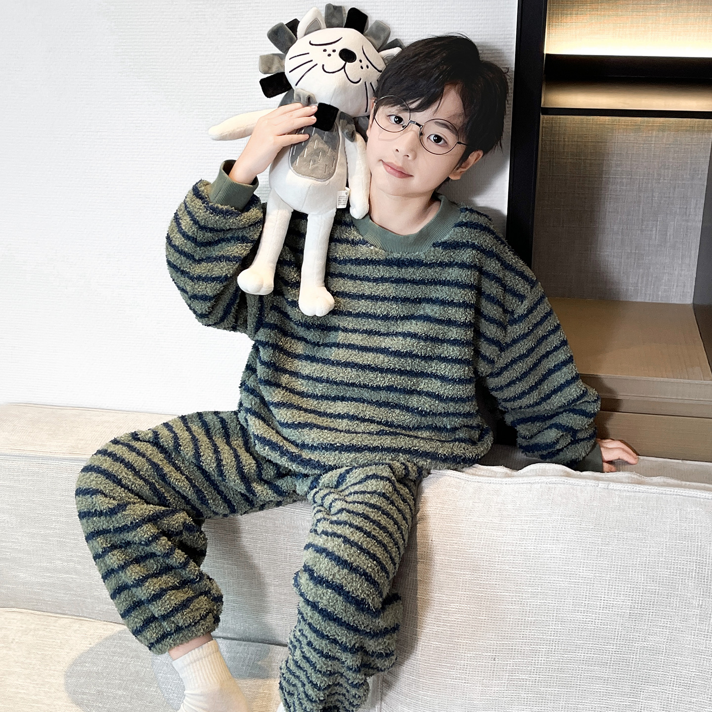 男童冬季珊瑚绒睡衣2025新款大童秋冬款青少年儿童加绒加厚家居服