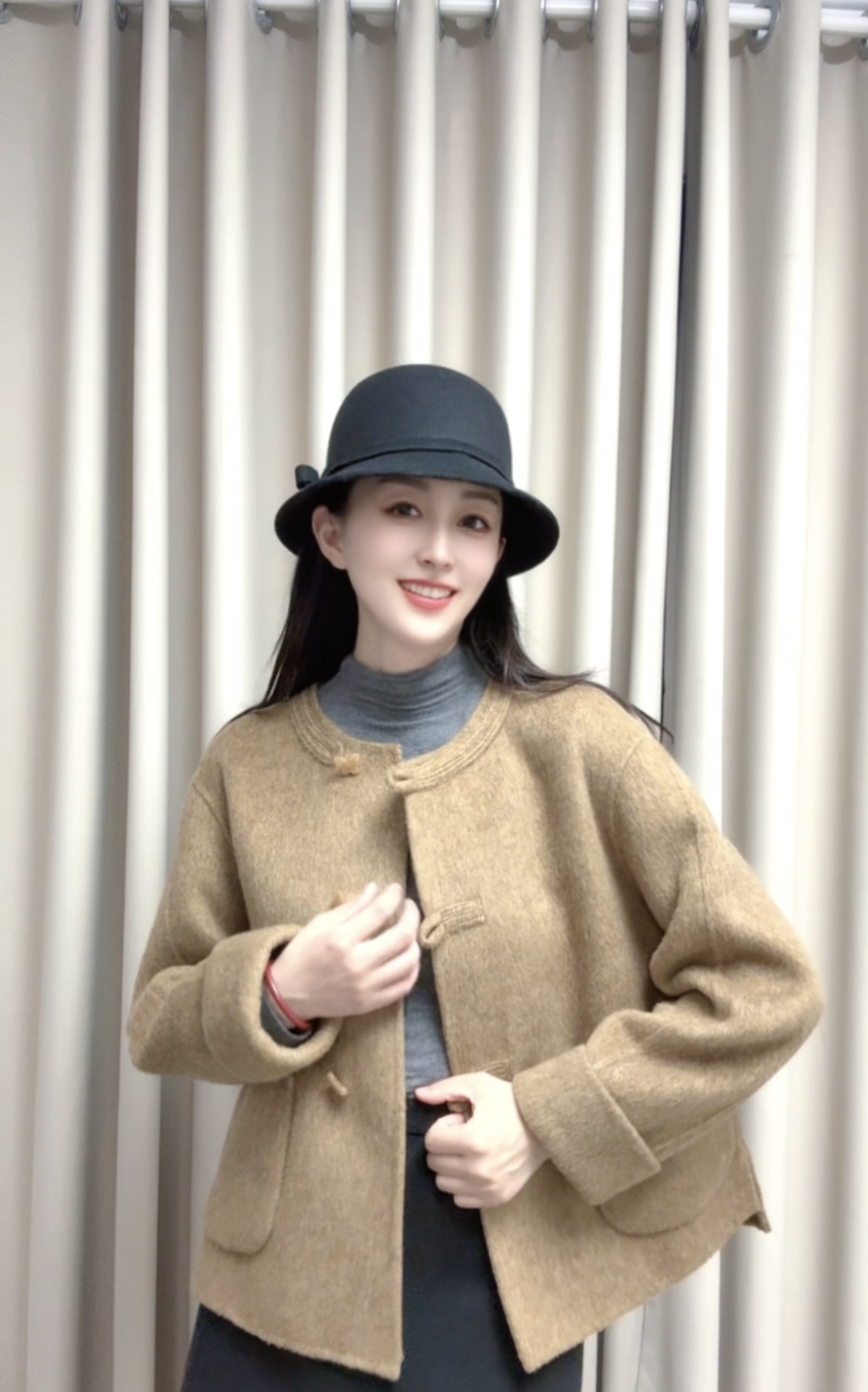 【一生所爱】圆领小蝴蝶扣25018新款气质时尚通勤百搭双面羊毛大衣