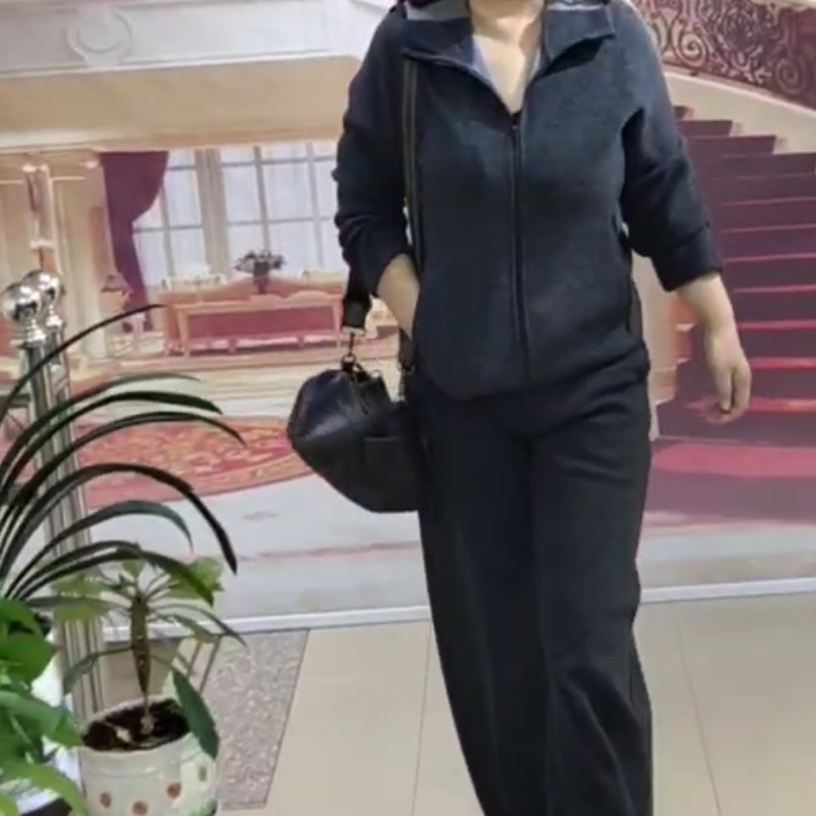 大码女装，菲玛掂外套——251898号