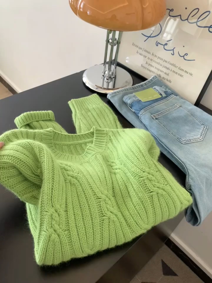 【现货】韩系慵懒风绿色麻花长袖针织衫女2025秋冬巨好看显白软毛衣