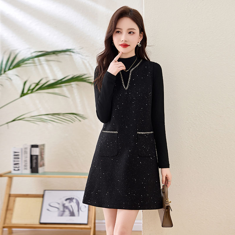 流苏小香风背心连衣裙女2025春装新款高级感超火流行马甲裙子