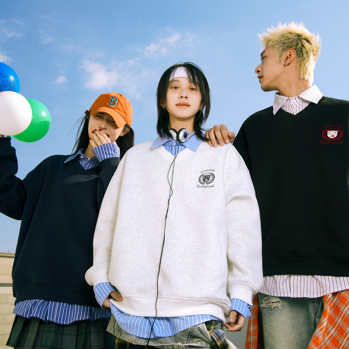 SOSTINE「假两件 衬衫拼接」春季新款情侣徽章卫衣男女学院风上衣