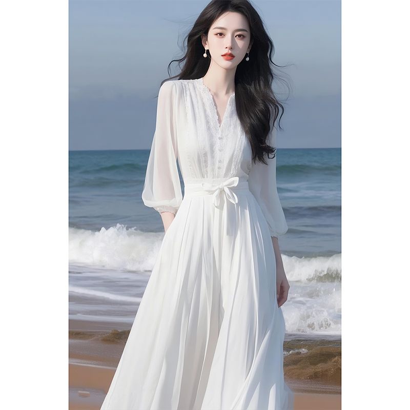 开秋温柔系穿搭高端精致轻奢高级感海边度假风白色丝雪纺连衣裙