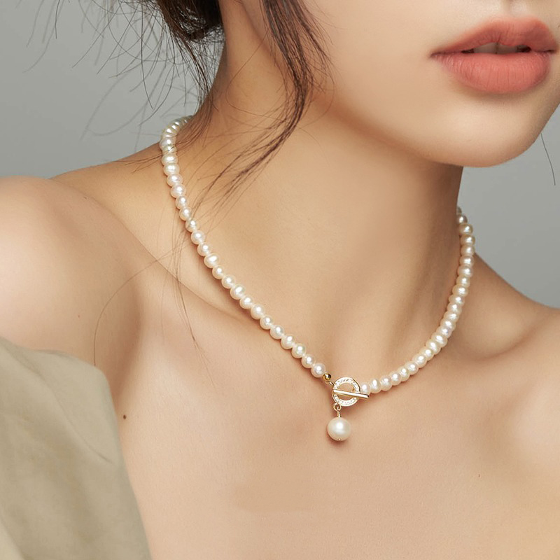 合金项链 珍珠项链女新款OT扣吊坠小众锁骨链设计感颈链