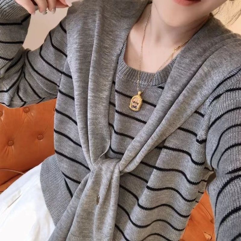 秋季时尚撞色百搭披肩上衣针织衫新款打底薄款夏季圆领条纹长袖