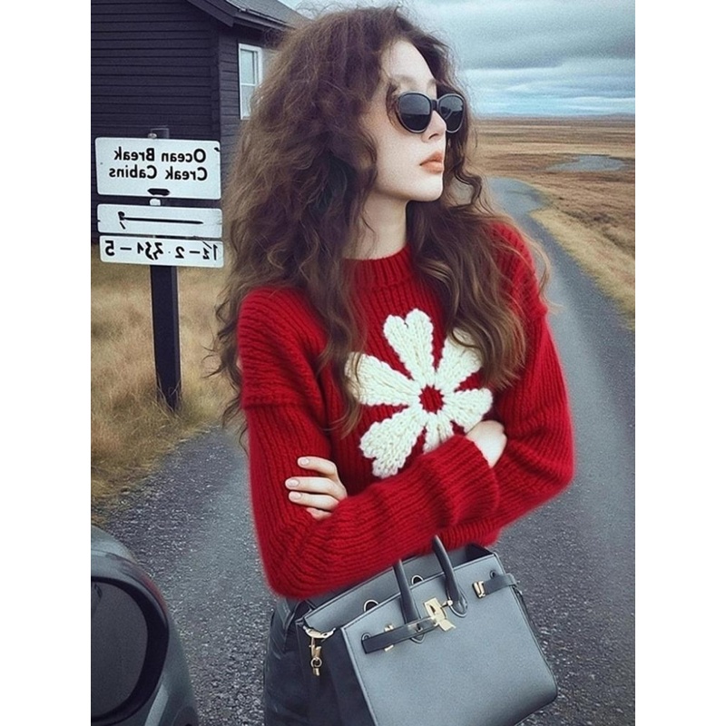 2025冬独特别致高级感超好看韩系松弛感软糯慵懒风红色花朵毛衣女