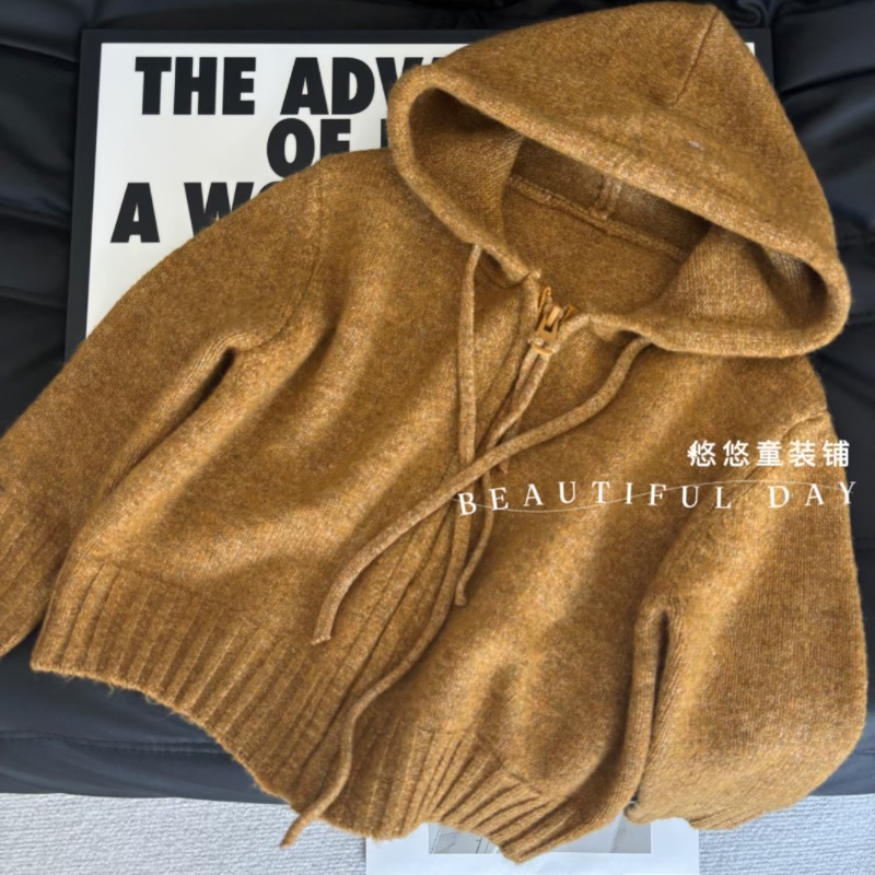 女童秋季新款针织连帽开衫休闲女宝宝纯色百搭拉链针织上衣