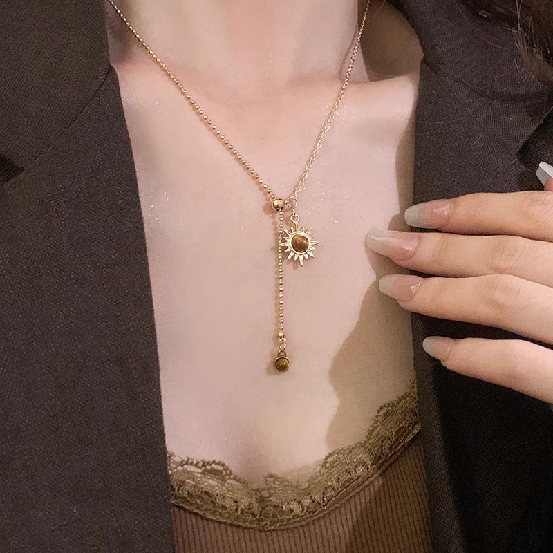合金项链 虎眼石项链女秋冬美拉德复古气质高级感毛衣链锁骨链潮