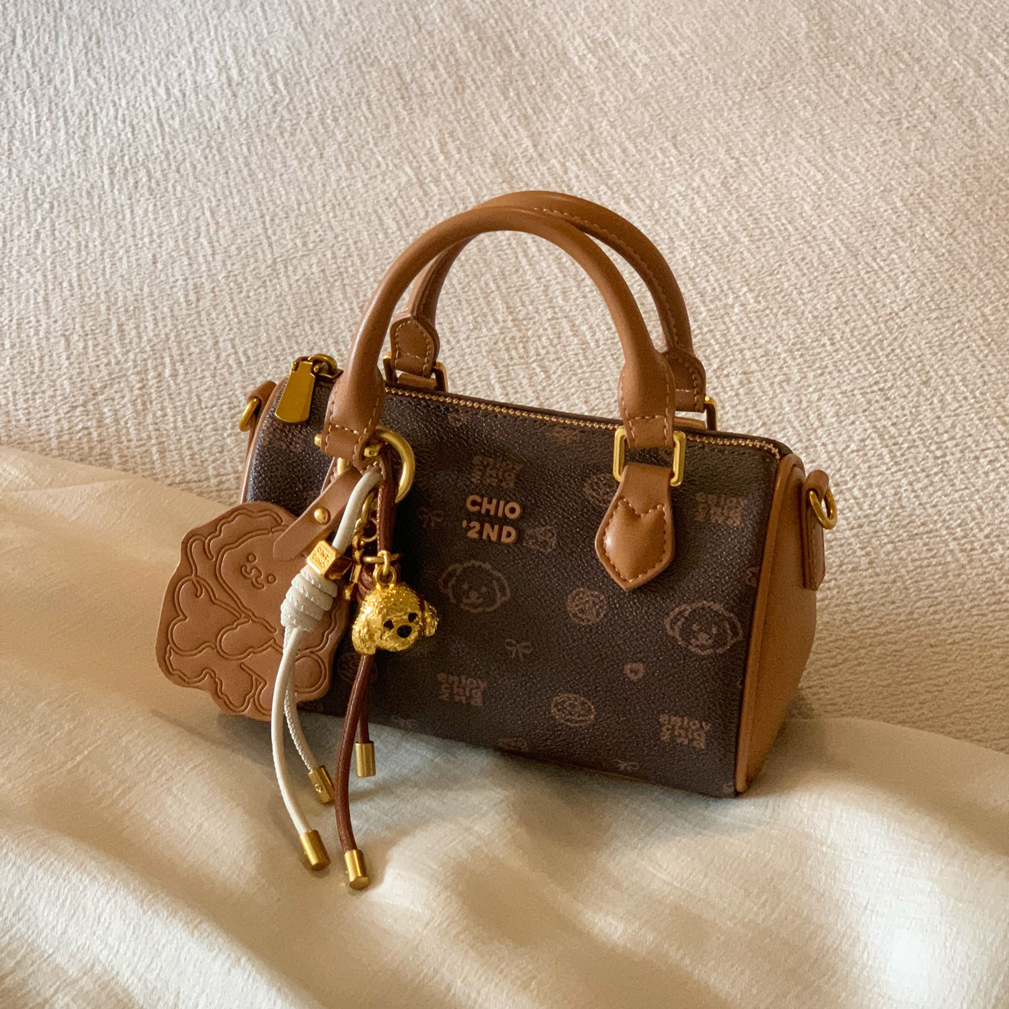 南风Chio2nd面包小狗女士枕头包包女2025新款手提斜挎小拎包