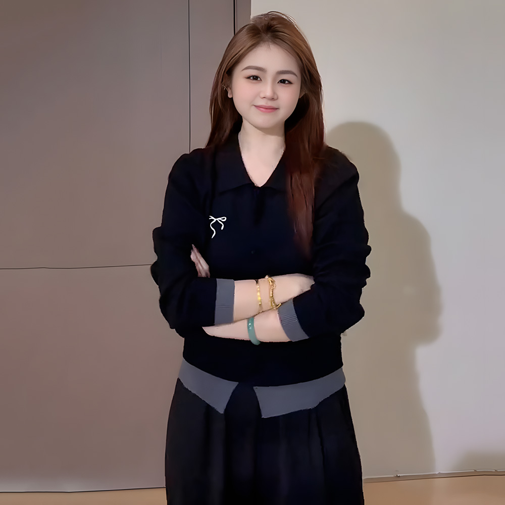 大码女装撞色蝴蝶结v领针织衫长袖2025秋冬胖mm显瘦内搭打底上衣