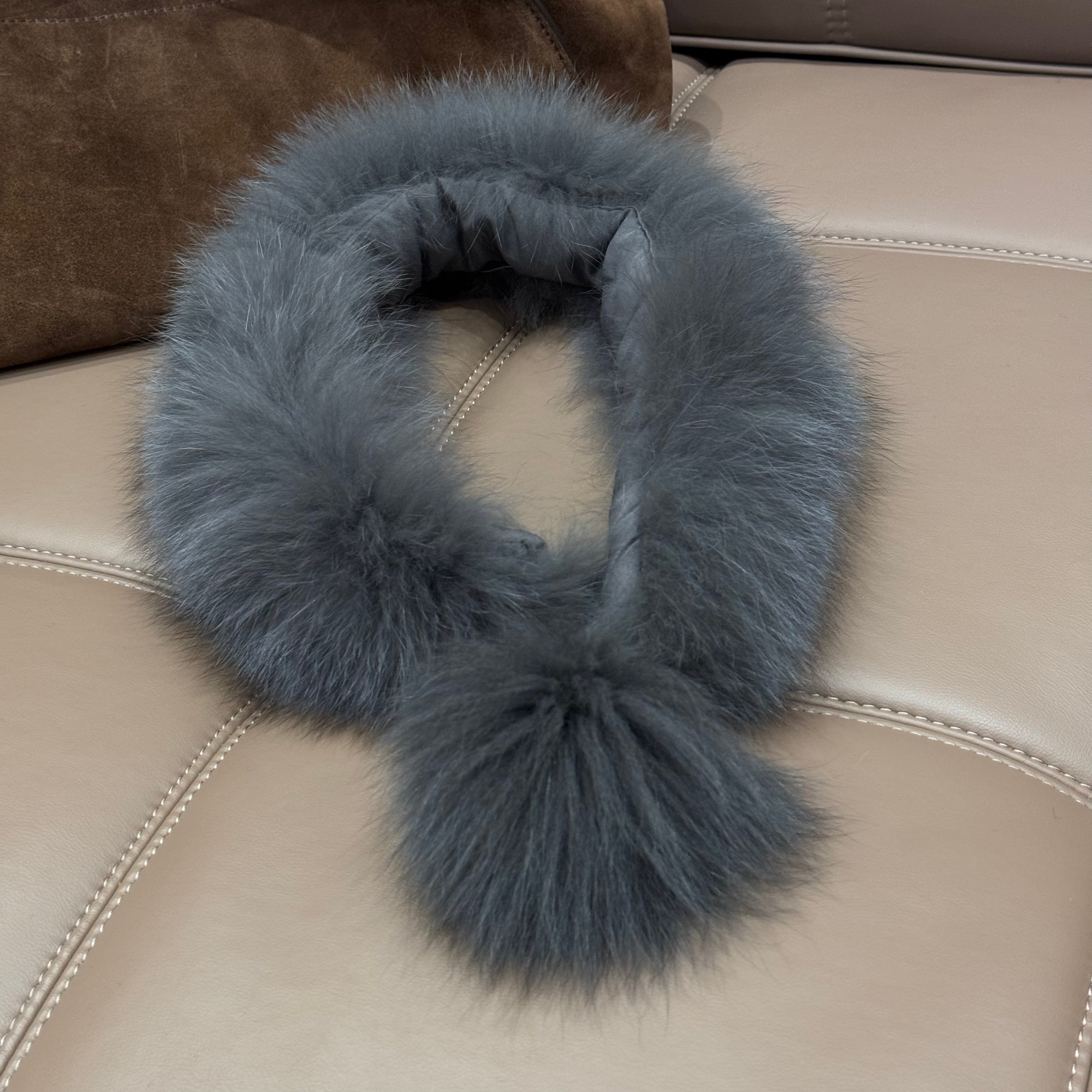 焦思文 时尚洋气百搭狐狸毛保暖毛领251121Y05