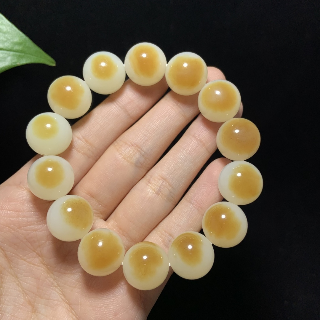 和田玉 且末糖白 手串 卡15mm 70克+