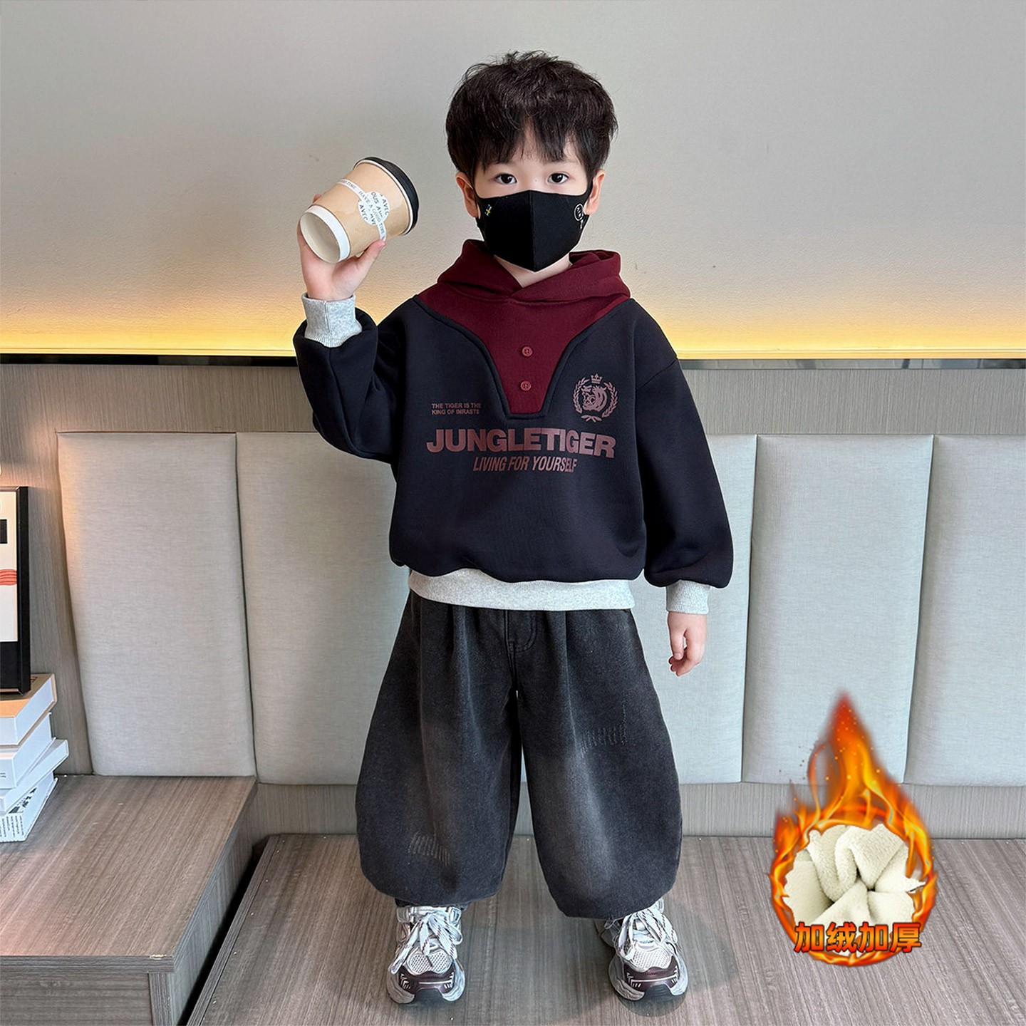 男童加绒牛仔裤套装秋冬款2025新款洋气儿童装加厚连帽卫衣两件套