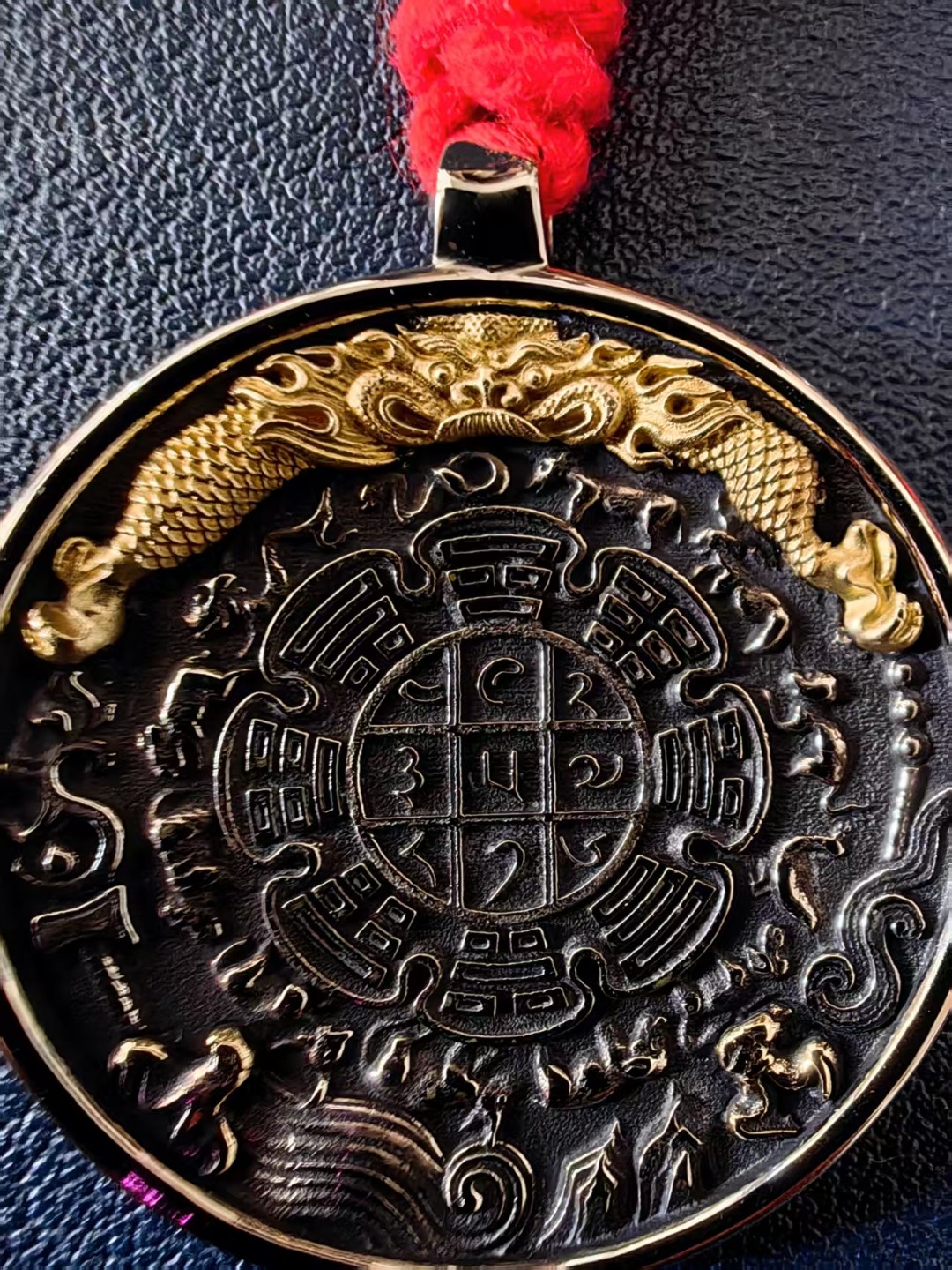 铜吊坠 铜吊坠雕刻复古双色九宫八卦牌（白铜莲花版）挂坠饰品金色