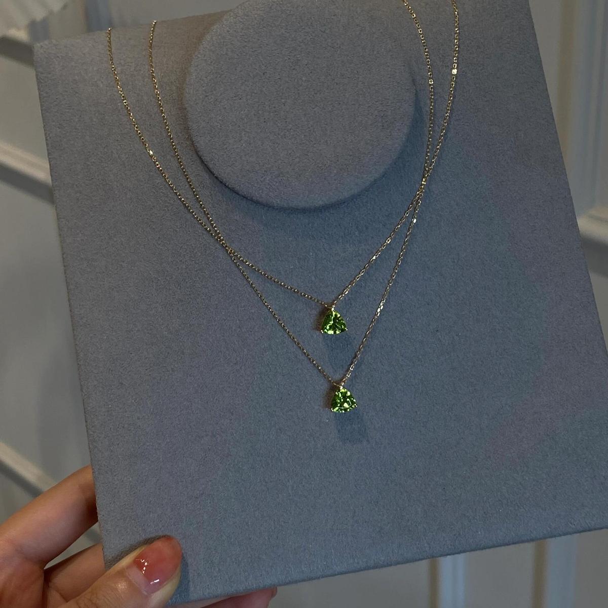 巴黎「设计师」｜明星同款｜  橄榄小绿裙项炼小众设计高级感个性