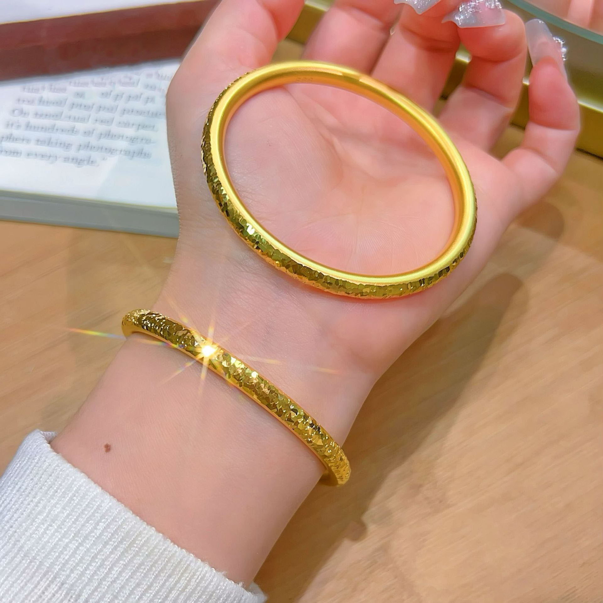 铜合金手镯 【爆闪碎碎金圆条满天星】百搭气质实心手镯