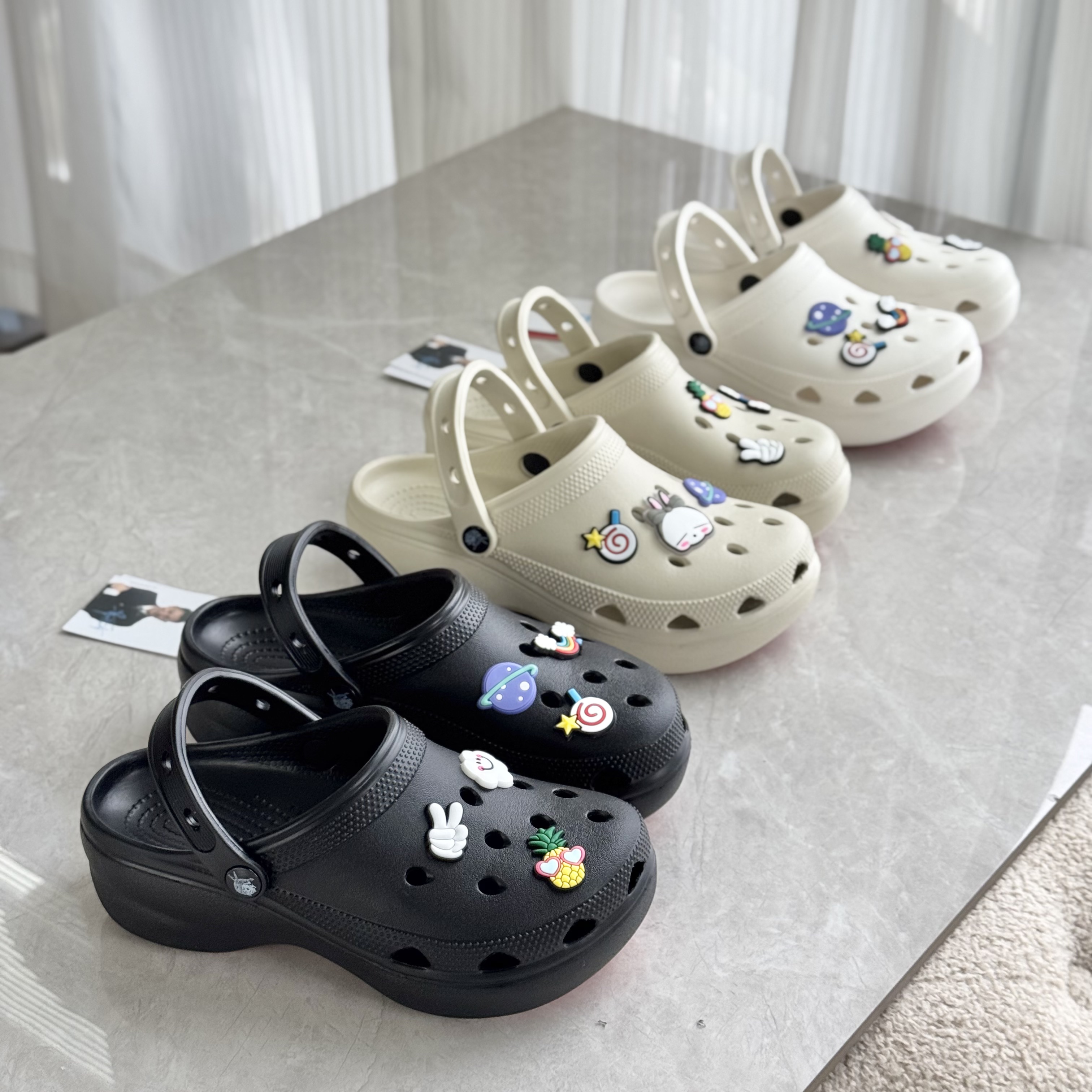 特！柜级品质！真防滑！脚感好！显秀气 云朵洞洞鞋 H6091 女鞋 F542