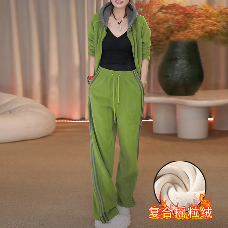 加绒加厚休闲宽松套装女冬季新款保暖连帽外套阔腿裤显瘦两件套装