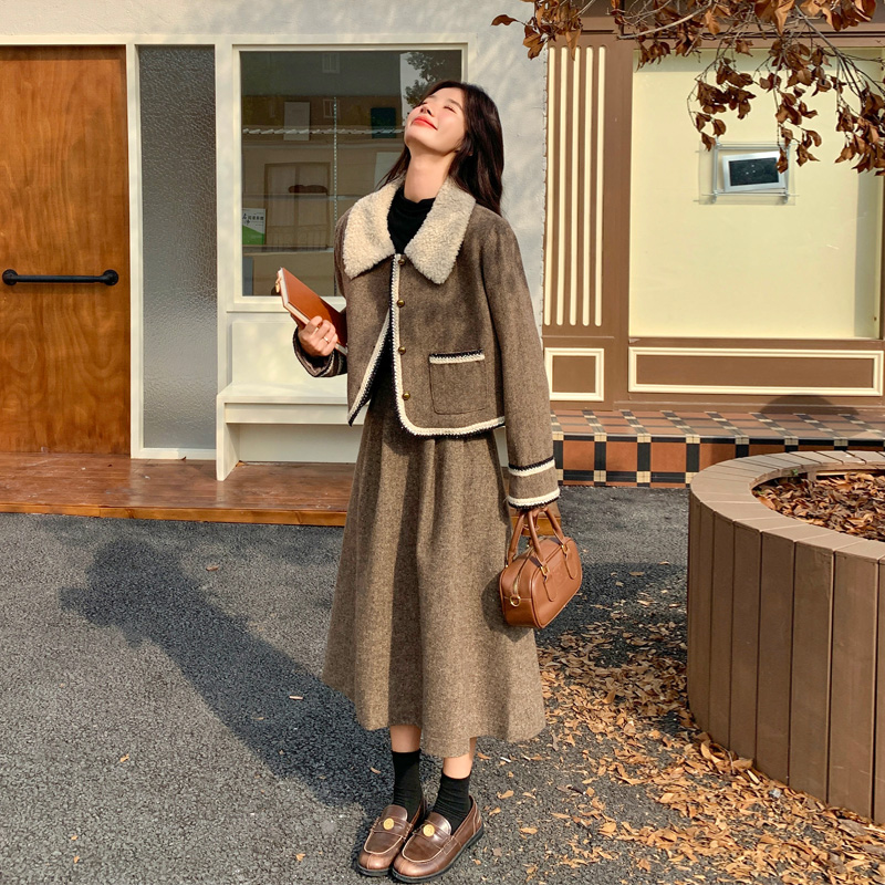 高级感轻奢小香风毛呢套装裙2025秋冬新款复古风法式千金风两件套