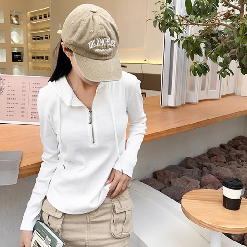 美式正肩时尚连帽白色卫衣女春秋小众设计感拉链显瘦长袖内搭上衣
