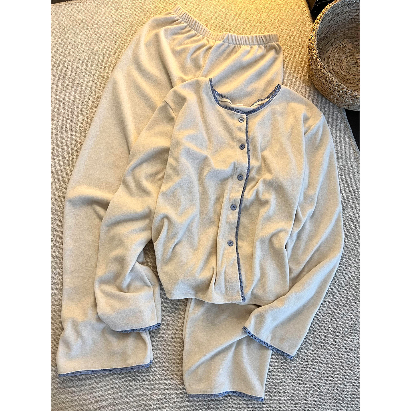 韩版简约双面磨毛德绒睡衣女秋冬季保暖长袖长裤可外穿家居服套装