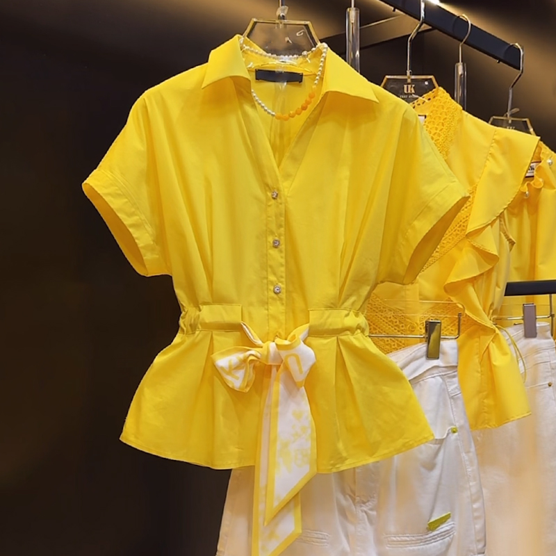 系带黄色v领衬衫女2025夏季新款高级感洋气减龄收腰显瘦短袖上衣