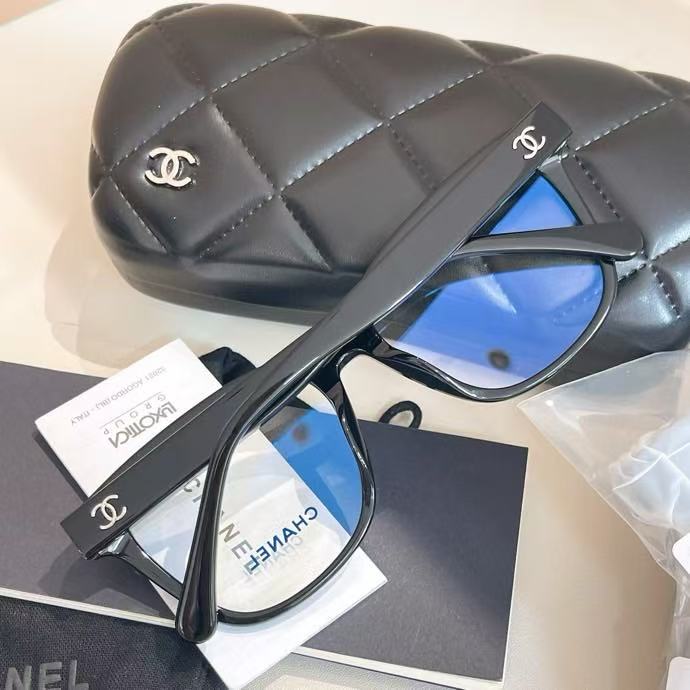 新款素颜眼镜女通用潮流百搭时尚方框眼镜黑框黑色眼镜架