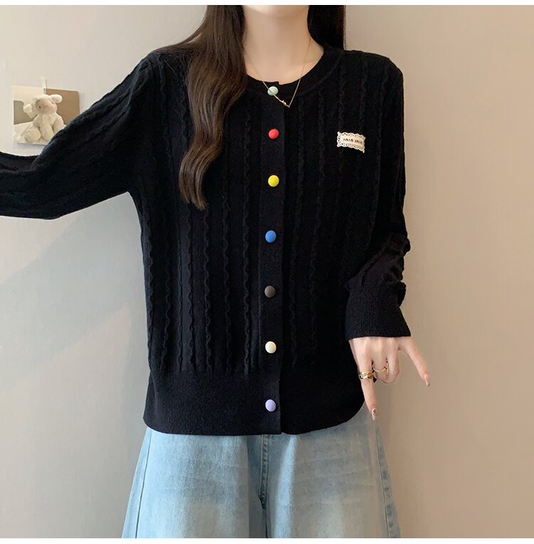 2025秋季新款加宽加大正肩上衣女胖mm显廋遮肉开衫洋气复古针织衫