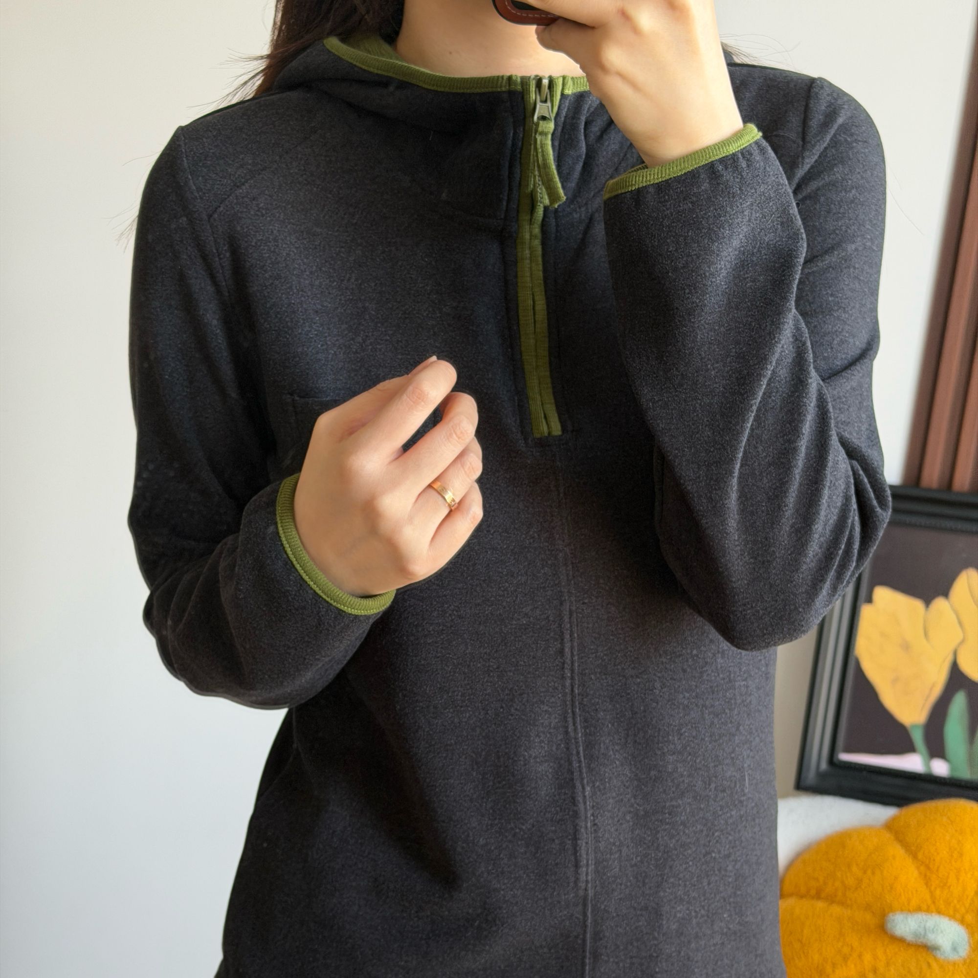 NANA冬季320g双面澳绒撞色半拉链连帽卫衣宽松显瘦有设计感C0659