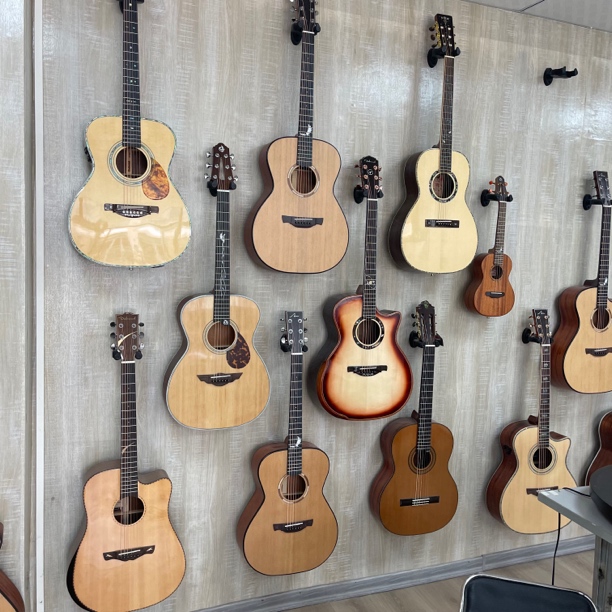 [福利捡漏专享]36-41民谣吉他全单全实木吉他微瑕疵直播间放漏品