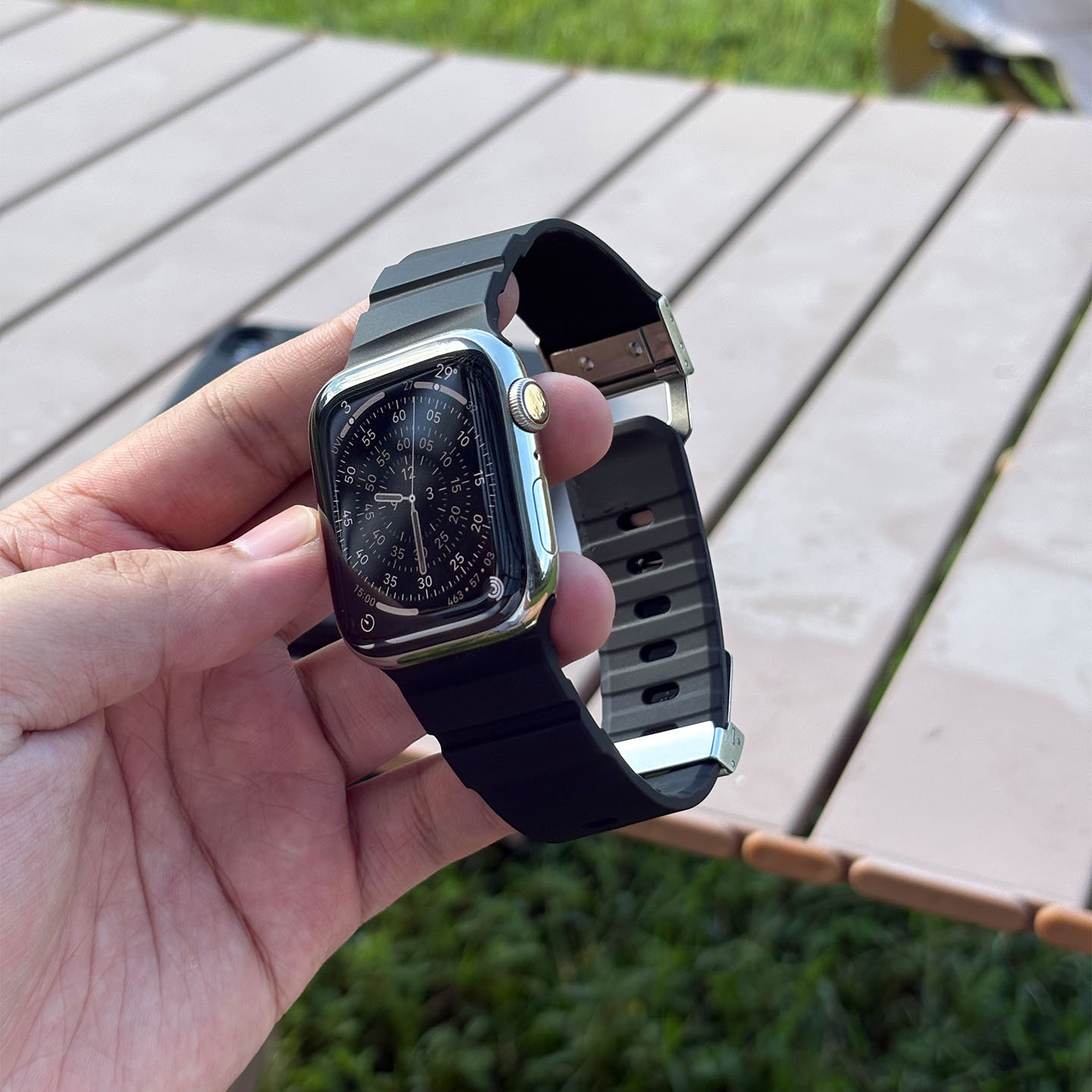 仿氟橡胶硅胶磁吸运动表带适用applewatchultra苹果手表iwatchs11