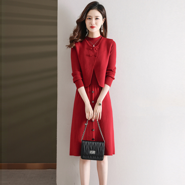 中国风新中式连衣裙女秋冬年新款红色喜庆加厚打底毛衣裙套装