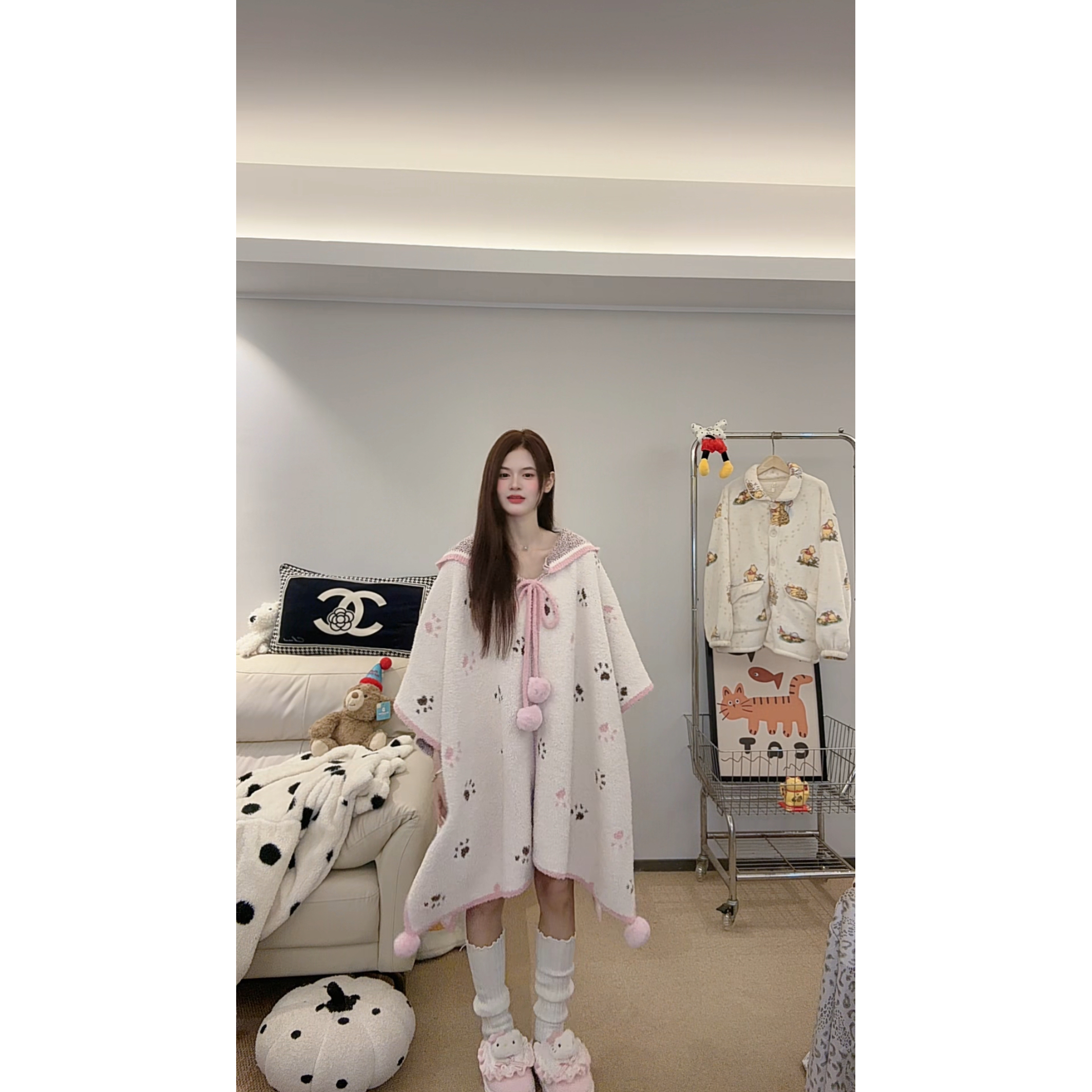甜美卡通爪印猫耳披肩斗篷睡衣女秋冬款软fufu可爱粉保暖睡袍套装