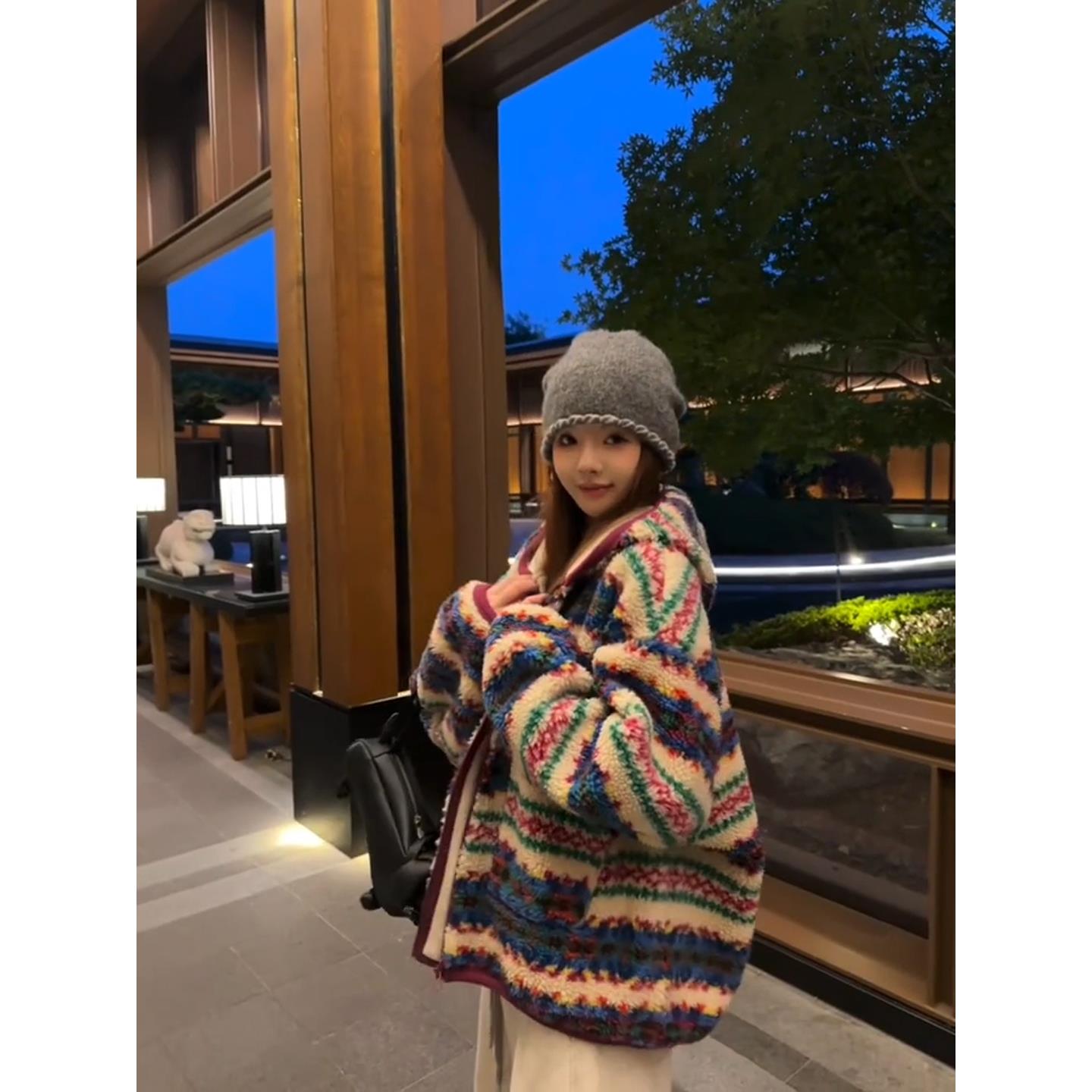 彩色费尔岛提花连帽羊羔毛外套女冬季加厚保暖摇粒绒慵懒宽松上衣