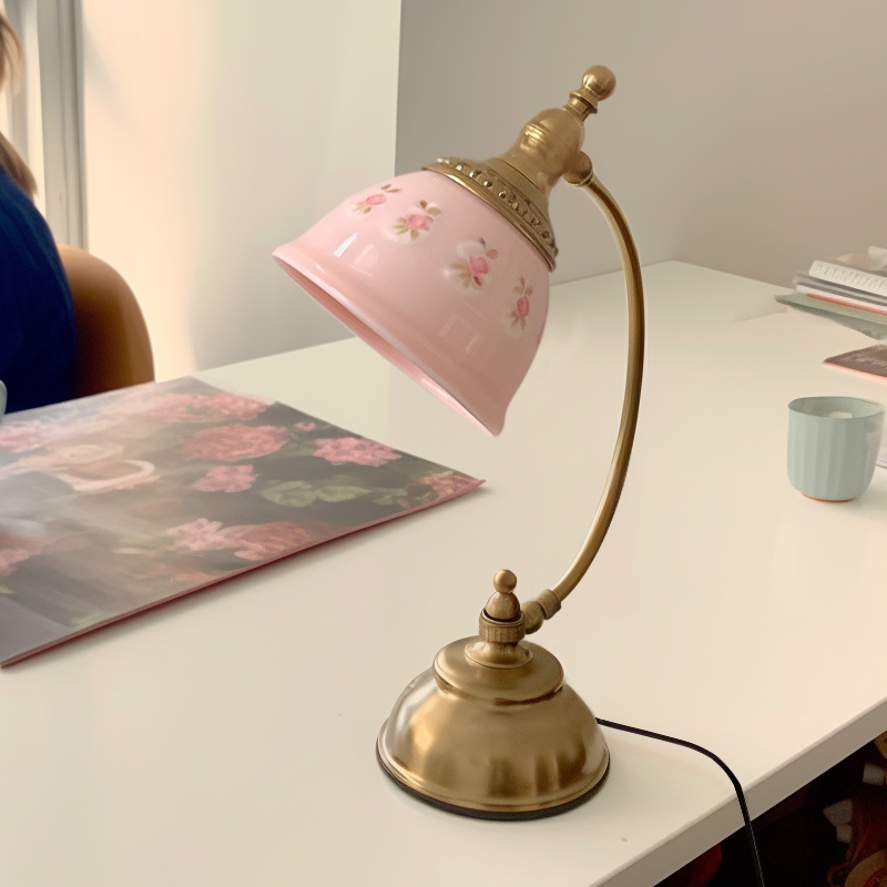 法式复古少女心床头台灯奶油粉花朵卧室书房美式氛围灯具casagd